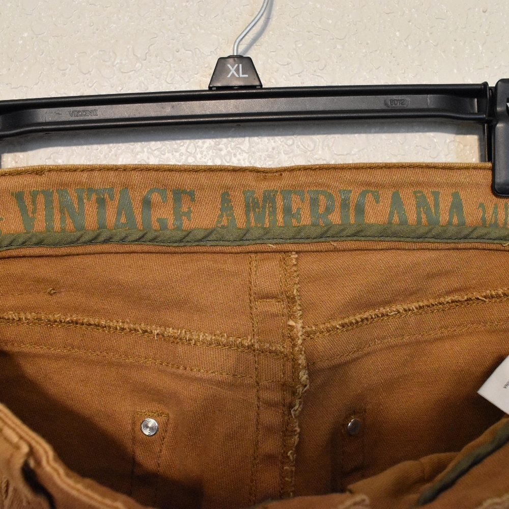 Pants - Picture 3 of 4